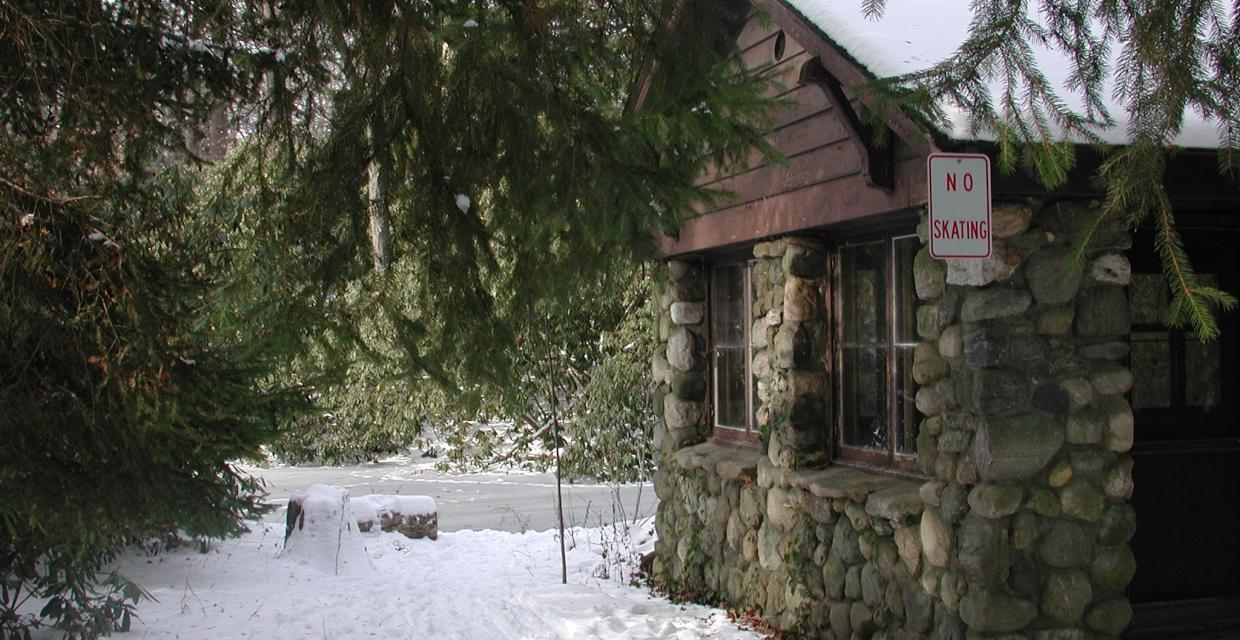 Winter at Heart's Lake Photo: Jane Daniels