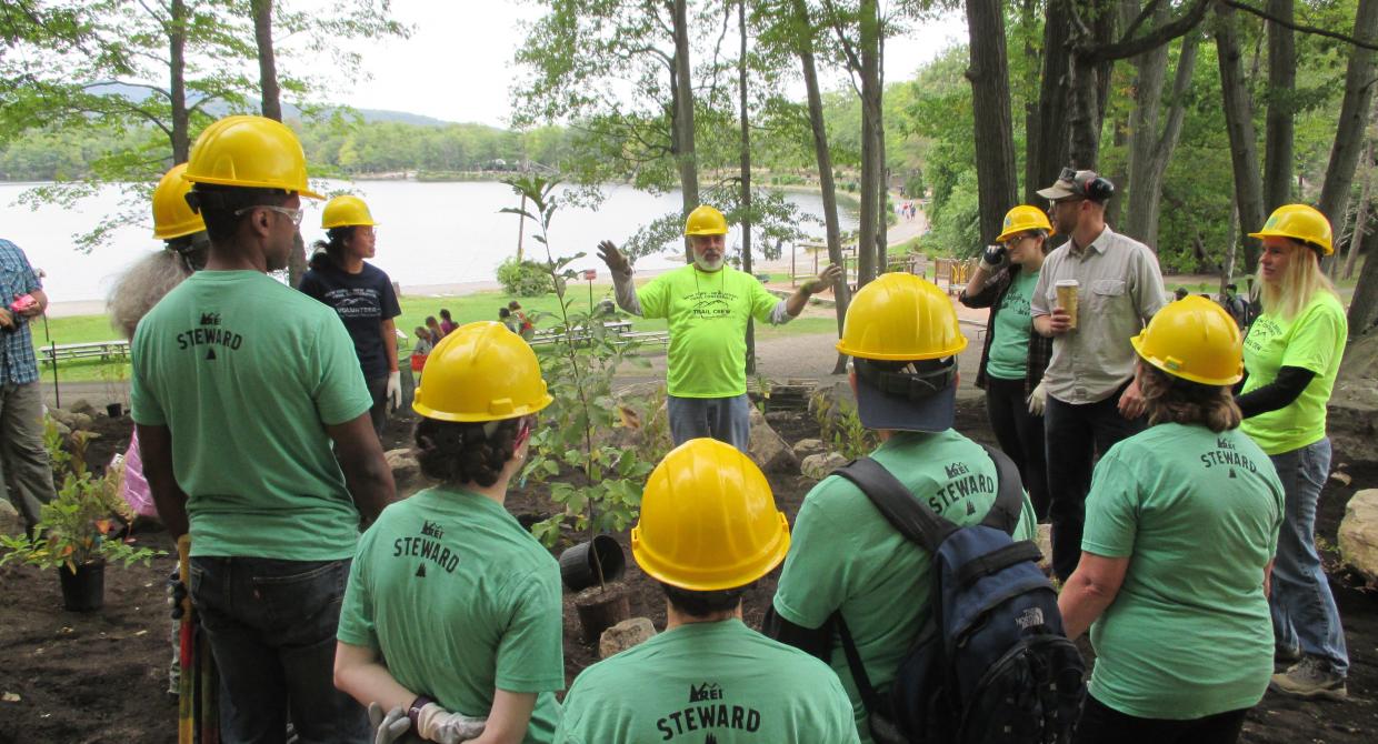 Volunteers participate in stewardship activities with the Trail Conference and REI at Bear Mountain State Park. Photo by Jerrica Lavooy.