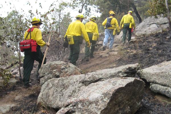 Responders on Windbeam Mtn. Photo by James Lisa.