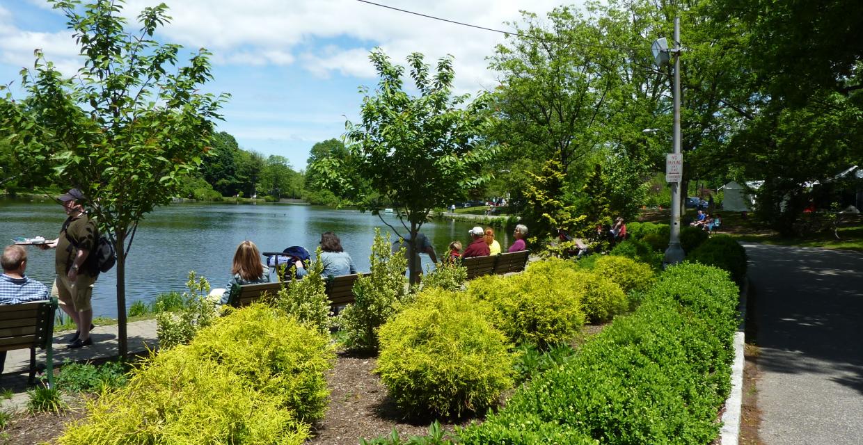 Along the Lenape Trail in Verona Park